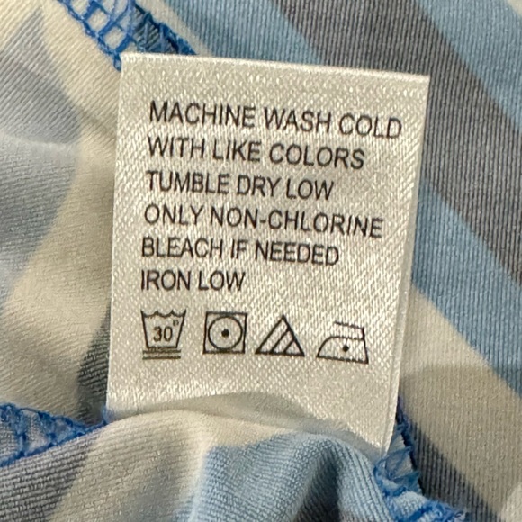 Tail‎ EUC “Isla” Golf Skirt, with Attached Shorts Liner, size Medium. - Picture 12 of 13